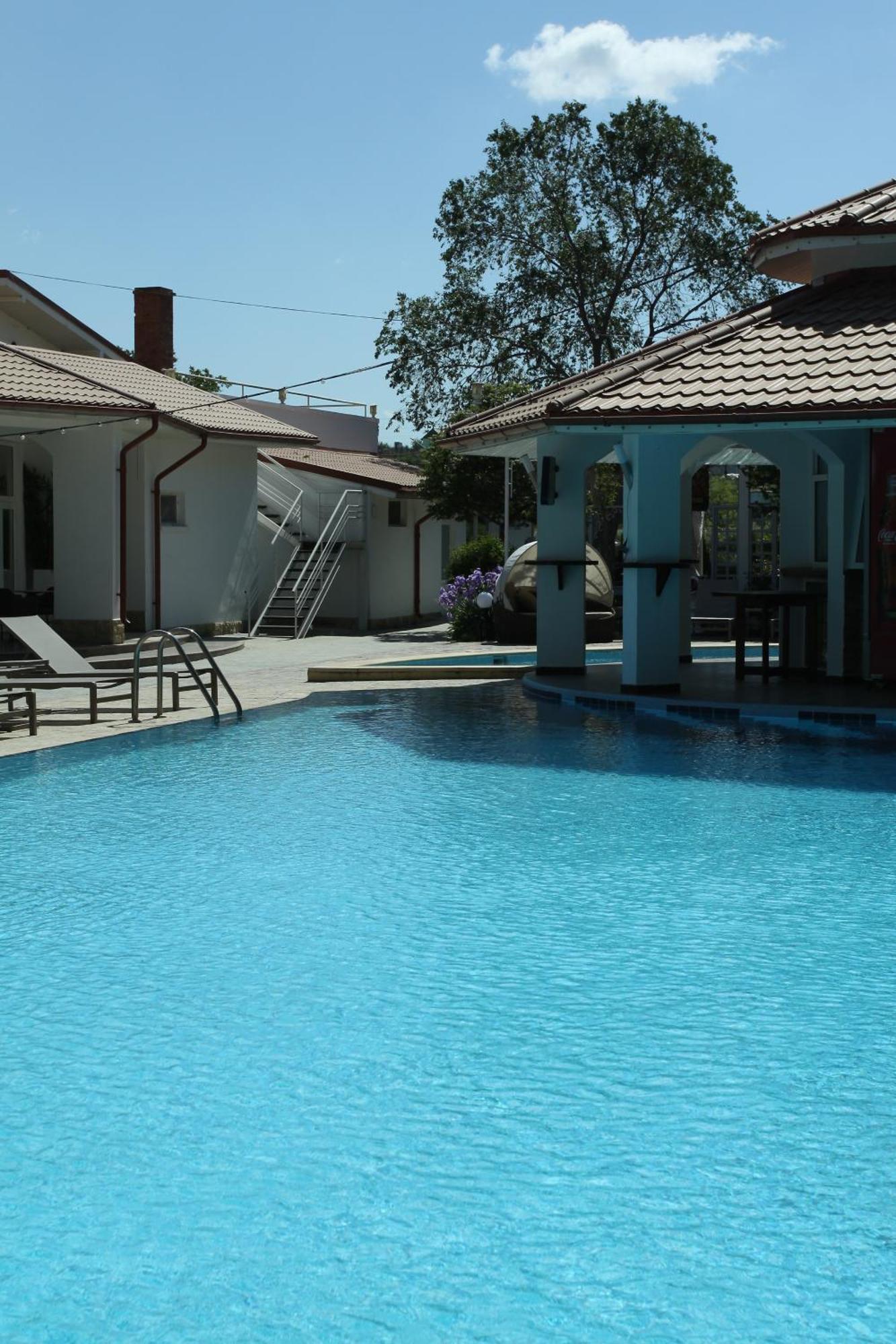 Steaua Apelor Family Resort Nufaru Eksteriør bilde