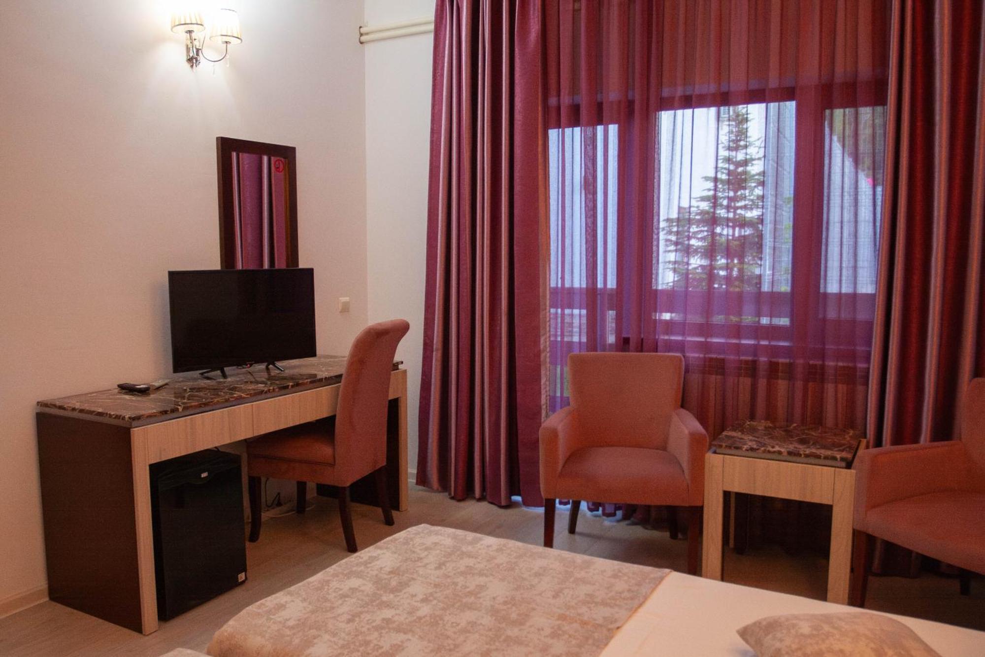 Steaua Apelor Family Resort Nufaru Eksteriør bilde
