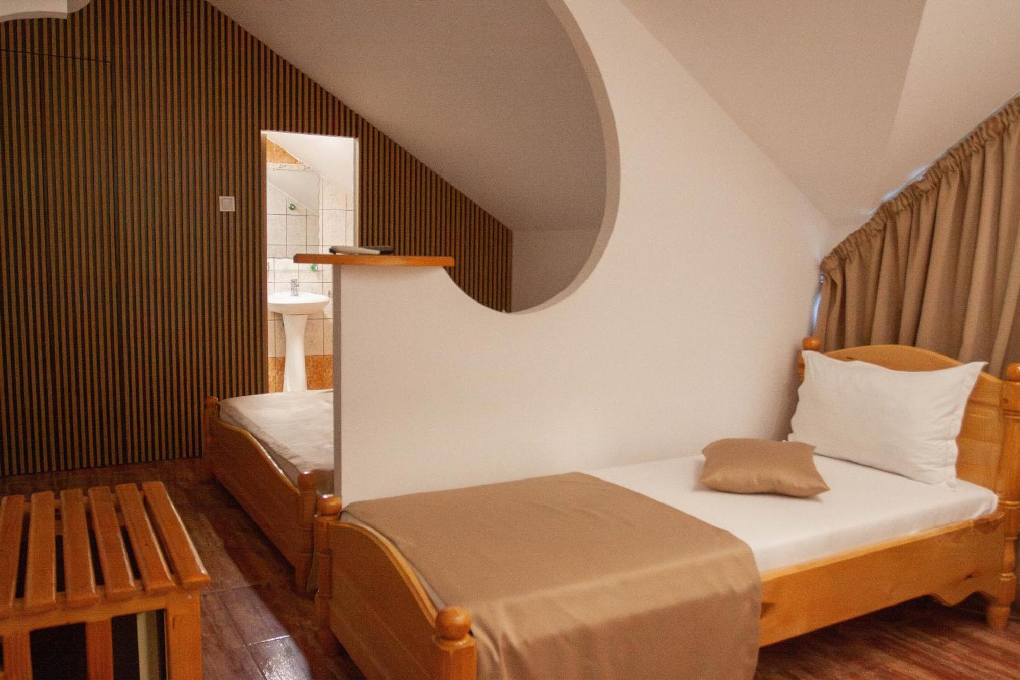 Steaua Apelor Family Resort Nufaru Eksteriør bilde