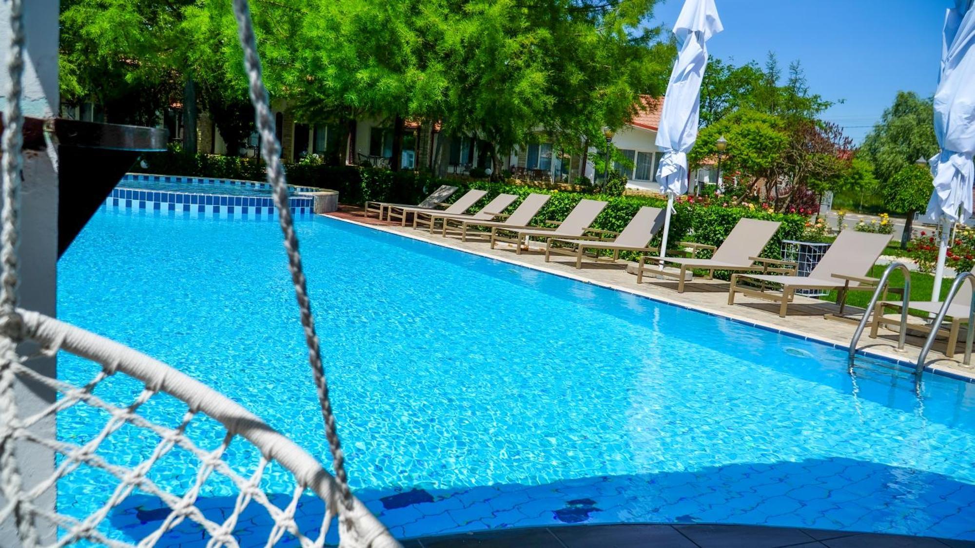 Steaua Apelor Family Resort Nufaru Eksteriør bilde