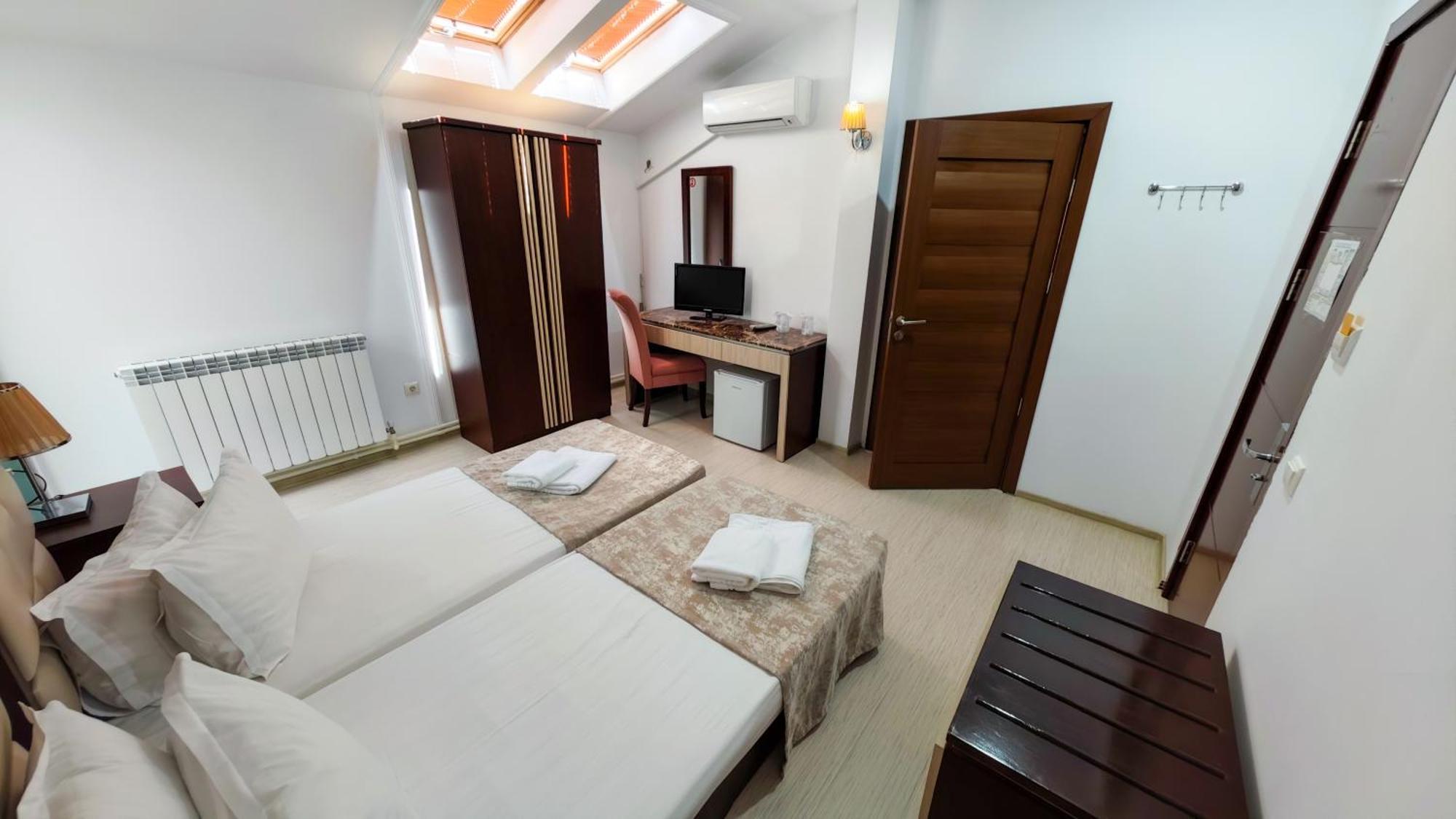 Steaua Apelor Family Resort Nufaru Eksteriør bilde