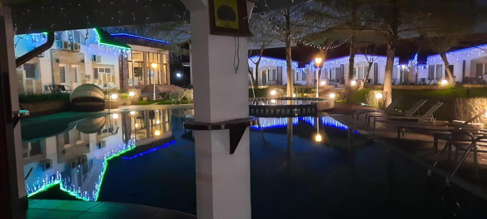 Steaua Apelor Family Resort Nufaru Eksteriør bilde